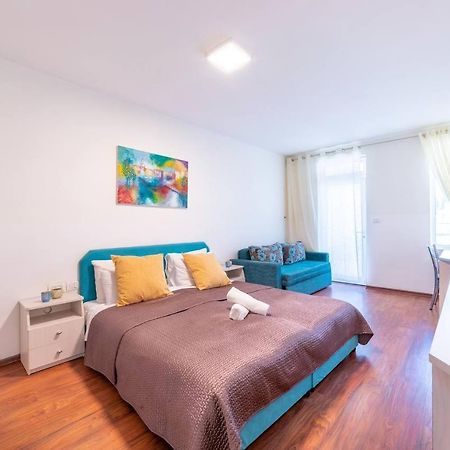 Art Apartment In Mamila - Art & View Baitulmaqdis Luaran gambar